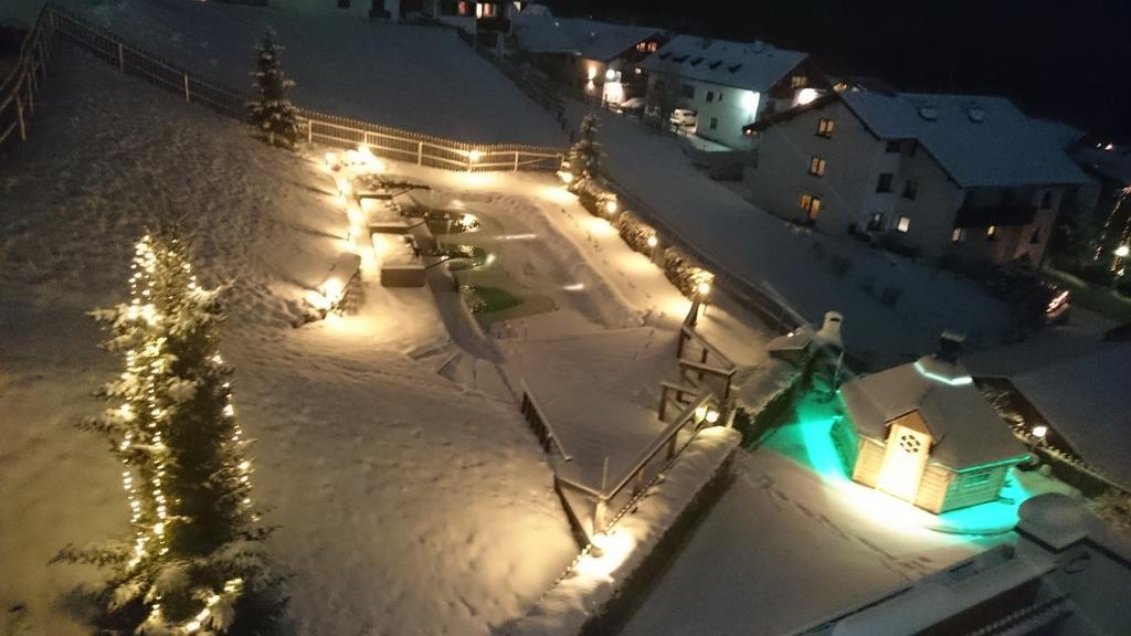 Hotel Garni Alpendiamant Fiss Exteriér fotografie