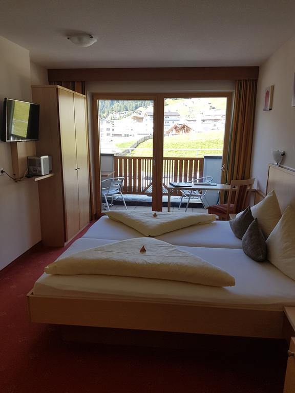 Hotel Garni Alpendiamant Fiss Exteriér fotografie